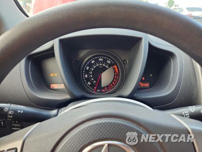 Zdjęcie 9 z 12 samochodu: 2012 TOYOTA SCION XD VIN:JTKKU4B49C1026916 - miniatura