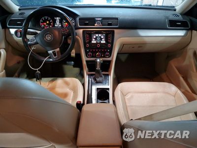 Zdjęcie 8 z 13 samochodu: 2012 VOLKSWAGEN PASSAT SE VIN:1VWBP7A36CC041996 - miniatura