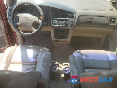 Zdjęcie 8 z 13 samochodu: 2000 TOYOTA SIENNA LE VIN:4T3ZF13C5YU277803 - miniatura
