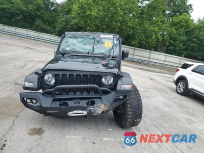 Piąte zdjęcie samochodu w środku: 2021 JEEP WRANGLER UNLIMITED SPORT VIN:1C4HJXDN3MW863747 - miniatura