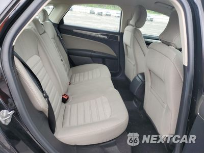 Zdjęcie 10 z 14 samochodu: 2019 FORD FUSION S VIN:3FA6P0G70KR217808 - miniatura