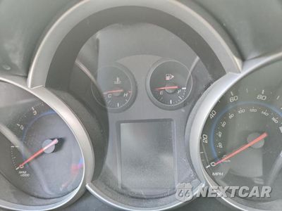Zdjęcie 9 z 13 samochodu: 2016 CHEVROLET CRUZE LIMITED LT VIN:1G1PE5SB2G7163318 - miniatura