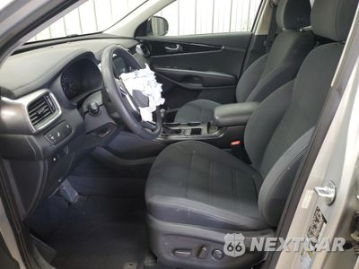Zdjęcie 7 z 15 samochodu: 2019 KIA SORENTO LX VIN:5XYPGDA58KG488008 - miniatura