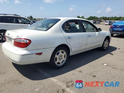 Trzecie zdjęcie samochodu z tyłu: 2000 INFINITI I30 VIN:JNKCA31A6YT205897 - miniatura