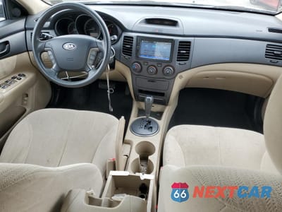 Zdjęcie 8 z 12 samochodu: 2009 KIA OPTIMA LX VIN:KNAGE228595319650 - miniatura