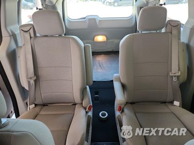 Zdjęcie 10 z 15 samochodu: 2009 DODGE GRAND CARAVAN SXT VIN:2D8HN54XX9R506528 - miniatura