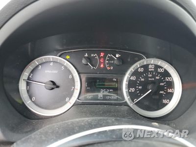 Zdjęcie 9 z 14 samochodu: 2014 NISSAN SENTRA S VIN:3N1AB7AP8EY252968 - miniatura