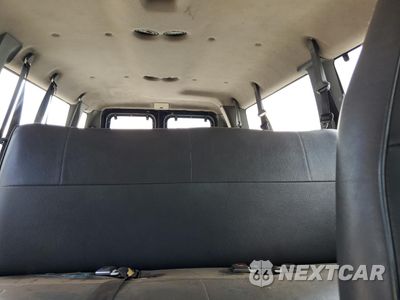 Zdjęcie 10 z 13 samochodu: 1993 FORD ECONOLINE E350 SUPER DUTY VIN:1FBJS31H6PHB81559 - miniatura