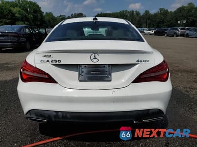 Zdjęcie 6 z 12 samochodu: 2019 MERCEDES-BENZ CLA 250 4MATIC VIN:WDDSJ4GBXKN774868 - miniatura