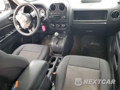Zdjęcie 8 z 12 samochodu: 2013 JEEP PATRIOT SPORT VIN:1C4NJRBB1DD243059 - miniatura