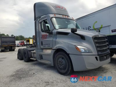 2022 FREIGHTLINER CASCADIA 126 SEMI TRUCK 3AKJHLDR9NDNJ4539 - główne zdjęcie licytacji z USA - miniatura