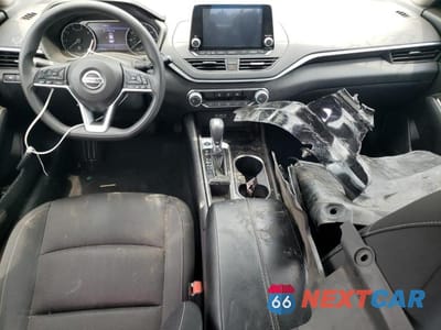Zdjęcie 8 z 12 samochodu: 2021 NISSAN ALTIMA SV VIN:1N4BL4DV2MN360494 - miniatura