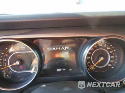 Zdjęcie 9 z 14 samochodu: 2019 JEEP WRANGLER UNLIMITED SAHARA VIN:1C4HJXEN4KW624171 - miniatura