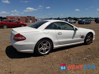 Trzecie zdjęcie samochodu z tyłu: 2007 MERCEDES-BENZ SL 550 VIN:WDBSK71F17F135878 - miniatura