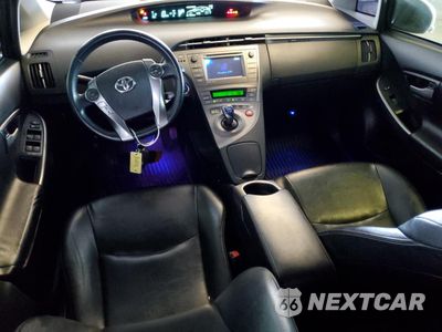 Zdjęcie 8 z 12 samochodu: 2015 TOYOTA PRIUS VIN:JTDKN3DU6F0398185 - miniatura