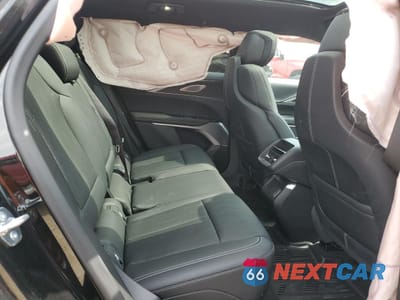 Zdjęcie 10 z 12 samochodu: 2025 CADILLAC LYRIQ LUXURY VIN:1GYKPTRLXSZ301547 - miniatura