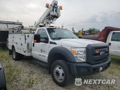 Czwarte zdjęcie samochodu z boku: 2015 FORD F450 SUPER DUTY VIN:1FDUF4GY7FEC93390 - miniatura
