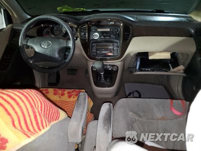 Zdjęcie 8 z 13 samochodu: 2001 TOYOTA HIGHLANDER VIN:JTEGF21A810026729 - miniatura