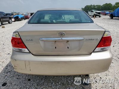 Zdjęcie 6 z 12 samochodu: 2005 TOYOTA CAMRY LE VIN:4T1BE32KX5U969536 - miniatura