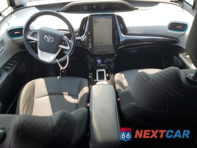 Zdjęcie 8 z 13 samochodu: 2017 TOYOTA PRIUS PRIME VIN:JTDKARFP4H3004495 - miniatura