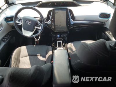 Zdjęcie 8 z 13 samochodu: 2017 TOYOTA PRIUS PRIME VIN:JTDKARFP4H3004495 - miniatura