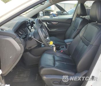 Zdjęcie 7 z 15 samochodu: 2017 NISSAN ROGUE SV VIN:5N1AT2MV2HC733735 - miniatura