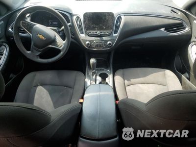 Zdjęcie 8 z 12 samochodu: 2019 CHEVROLET MALIBU LT VIN:1G1ZD5ST2KF162043 - miniatura
