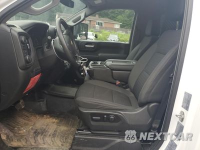 Zdjęcie 7 z 13 samochodu: 2022 CHEVROLET SILVERADO K3500 VIN:1GC3YSE72NF335806 - miniatura