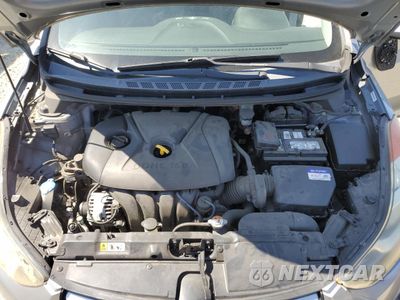 Zdjęcie 11 z 12 samochodu: 2013 HYUNDAI ELANTRA GLS VIN:KMHDH4AE2DU909055 - miniatura