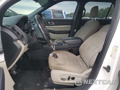 Zdjęcie 7 z 16 samochodu: 2018 FORD EXPLORER XLT VIN:1FM5K7D80JGA73799 - miniatura