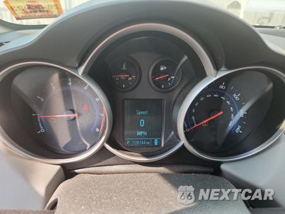 Zdjęcie 9 z 12 samochodu: 2012 CHEVROLET CRUZE LS VIN:1G1PC5SH1C7249109 - miniatura