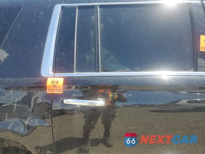 Zdjęcie 11 z 14 samochodu: 2017 CADILLAC ESCALADE ESV LUXURY VIN:1GYS4HKJ1HR187154 - miniatura