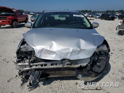 Piąte zdjęcie samochodu w środku: 2014 FORD FOCUS SE VIN:1FADP3K26EL374329 - miniatura