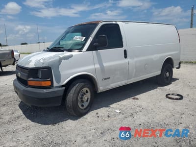 2004 CHEVROLET EXPRESS G2500 1GCGG25V641106110 - główne zdjęcie licytacji z USA - miniatura