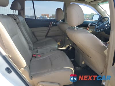 Zdjęcie 11 z 15 samochodu: 2011 TOYOTA HIGHLANDER HYBRID LIMITED VIN:JTEDC3EH5B2001222 - miniatura