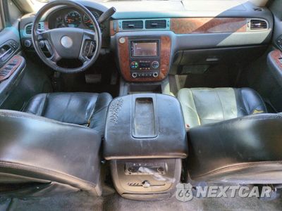 Zdjęcie 8 z 13 samochodu: 2008 CHEVROLET SUBURBAN K1500 LS VIN:1GNFK16318R137913 - miniatura