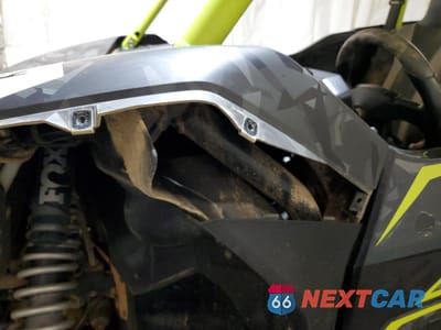 Zdjęcie 9 z 11 samochodu: 2023 KAWASAKI KRF 1000 B VIN:JKARFCB1XNB503487 - miniatura