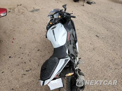 Zdjęcie 6 z 9 samochodu: 2025 KAWASAKI ZX400 S VIN:ML5ZXCS18SDA39311 - miniatura