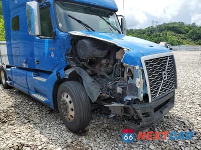 Zdjęcie 9 z 10 samochodu: 2020 VOLVO VN VNL VIN:4V4NC9EH4LN225856 - miniatura