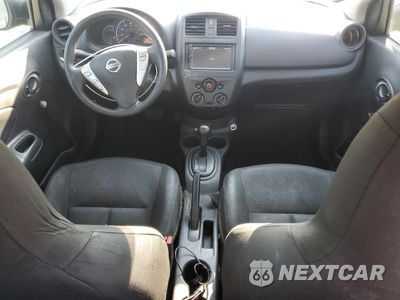 Zdjęcie 8 z 13 samochodu: 2017 NISSAN VERSA S VIN:3N1CN7AP2HL846151 - miniatura