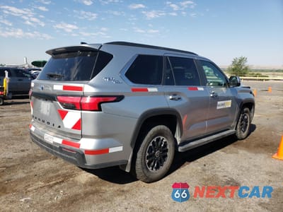 Trzecie zdjęcie samochodu z tyłu: 2024 TOYOTA SEQUOIA SR5 VIN:7SVAAABA3RX037079 - miniatura