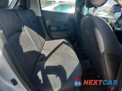 Zdjęcie 11 z 13 samochodu: 2015 MITSUBISHI MIRAGE DE VIN:ML32A3HJ3FH058704 - miniatura