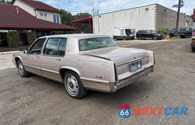 Trzecie zdjęcie samochodu z tyłu: 1992 CADILLAC DEVILLE VIN:1G6CD53B5N4258495 - miniatura