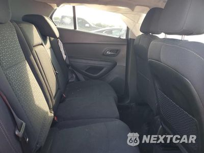 Zdjęcie 10 z 12 samochodu: 2020 CHEVROLET TRAX LS VIN:3GNCJKSB7LL174943 - miniatura