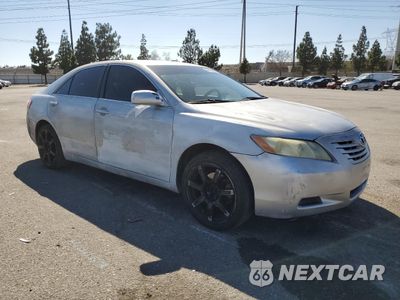 Czwarte zdjęcie samochodu z boku: 2007 TOYOTA CAMRY CE VIN:4T1BE46K97U018960 - miniatura