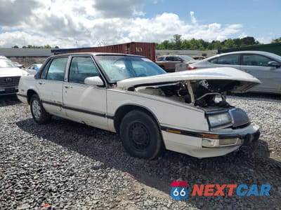 Czwarte zdjęcie samochodu z boku: 1991 BUICK LESABRE CUSTOM VIN:1G4HP54C6MH453249 - miniatura