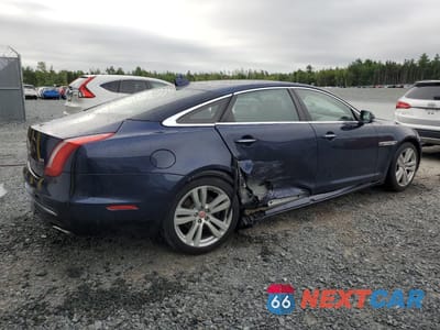 Trzecie zdjęcie samochodu z tyłu: 2019 JAGUAR XJL PORTFOLIO VIN:SAJWJ2GD4K8W18469 - miniatura