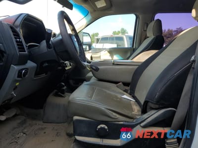 Zdjęcie 7 z 13 samochodu: 2019 FORD F550 SUPER DUTY VIN:1FD0W5HT8KEE26921 - miniatura