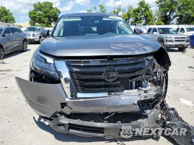 Piąte zdjęcie samochodu w środku: 2024 NISSAN PATHFINDER SV VIN:5N1DR3BC1RC256770 - miniatura