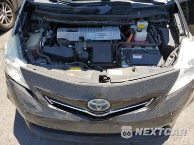 Zdjęcie 11 z 12 samochodu: 2013 TOYOTA PRIUS V VIN:JTDZN3EU2D3254058 - miniatura